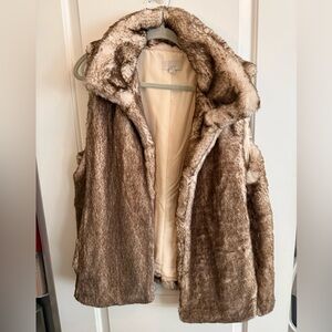 Loft Faux Fur Brown Vest